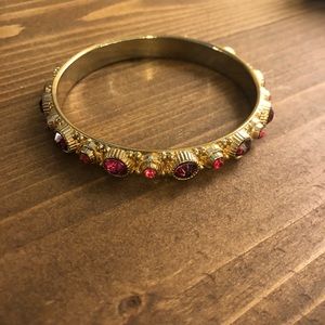 🫶Vintage Heavy gold and pink stone bangle